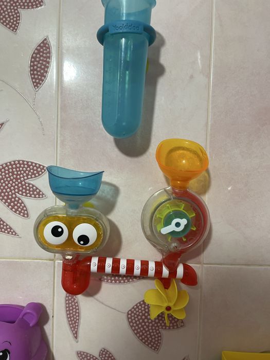 Іграшки доя купання