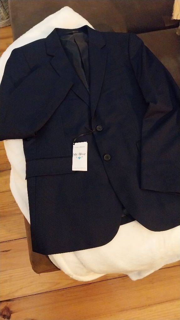 Fato Novo/ casaco e calças