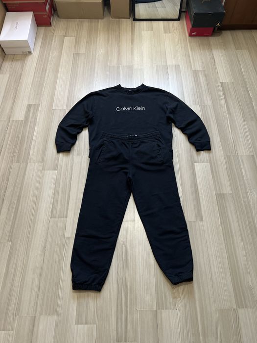 Костюм Calvin Klein M оригинал