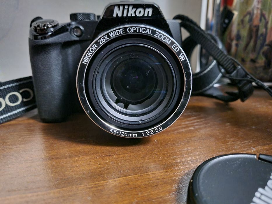 Фотоаппарат Nikon Coolpix P100