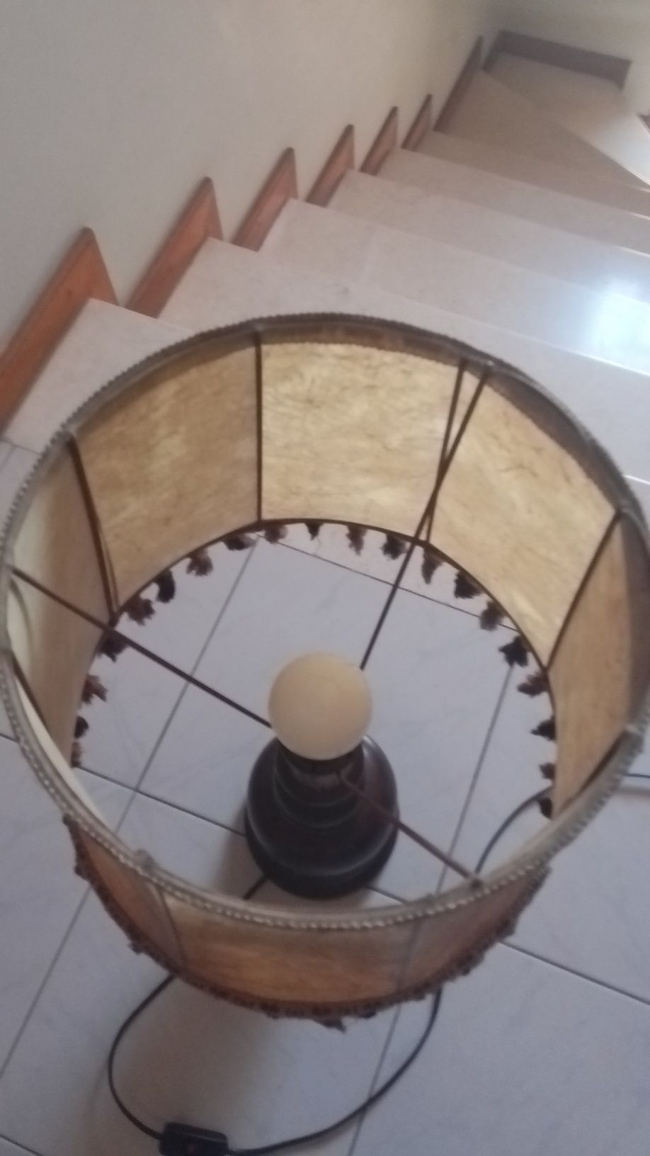 Candeeiro de mesa