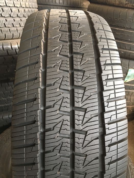 б/у 215/65 R16C Continental VanContact 4Season
