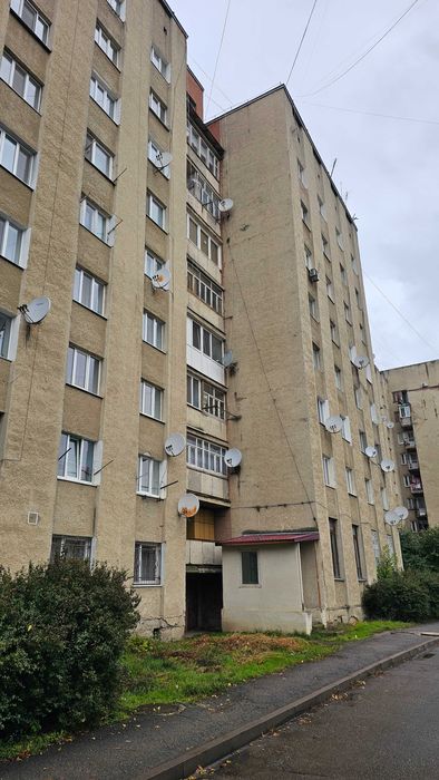 Терміново. Торг. Двокімнатна квартира неподалік ТЦ Велес Метро