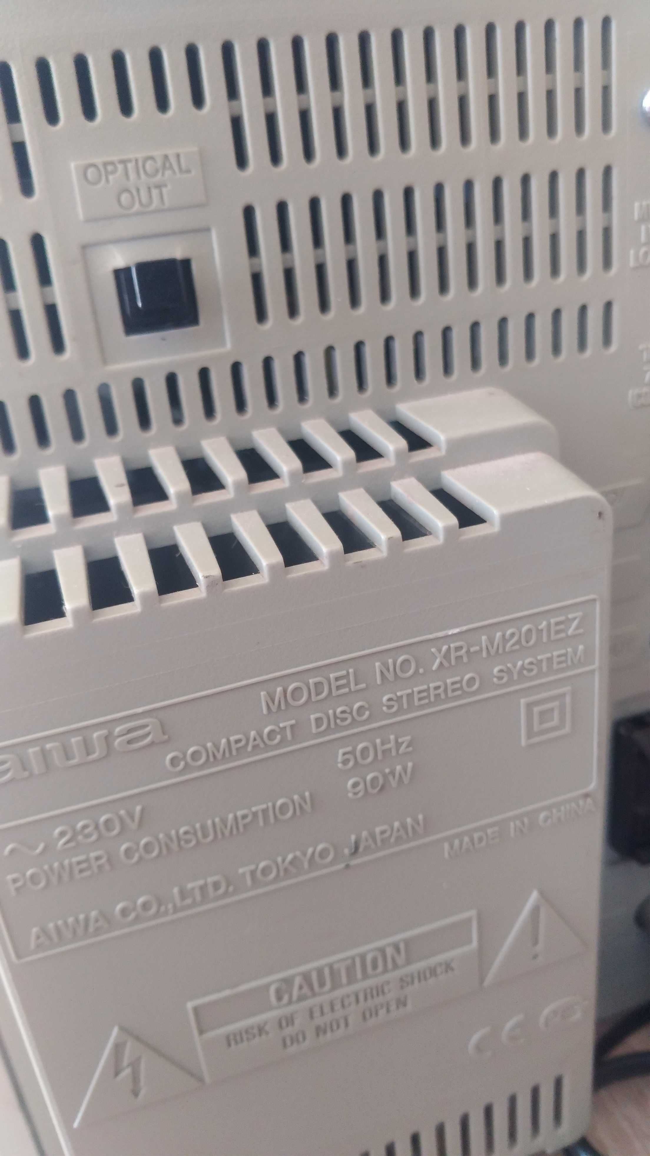 Sprzedam wieze aiwa xr-M201
