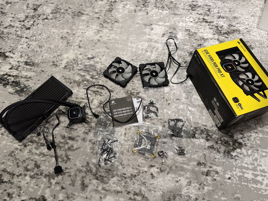 Водяне охолодження Corsair iCUE H100i RGB Pro XT (CW-9060043-WW)