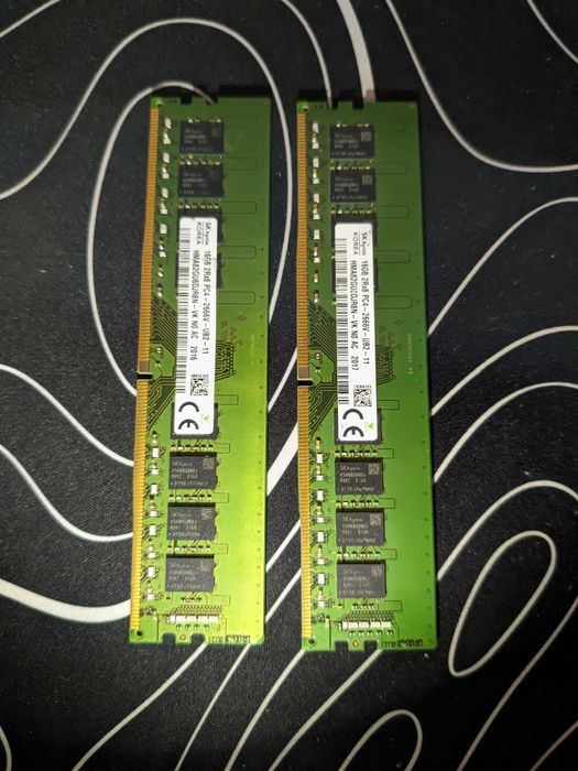 DDR4 2x16GB (32 GB) 3933 МГц Hynix DJR
Працюю