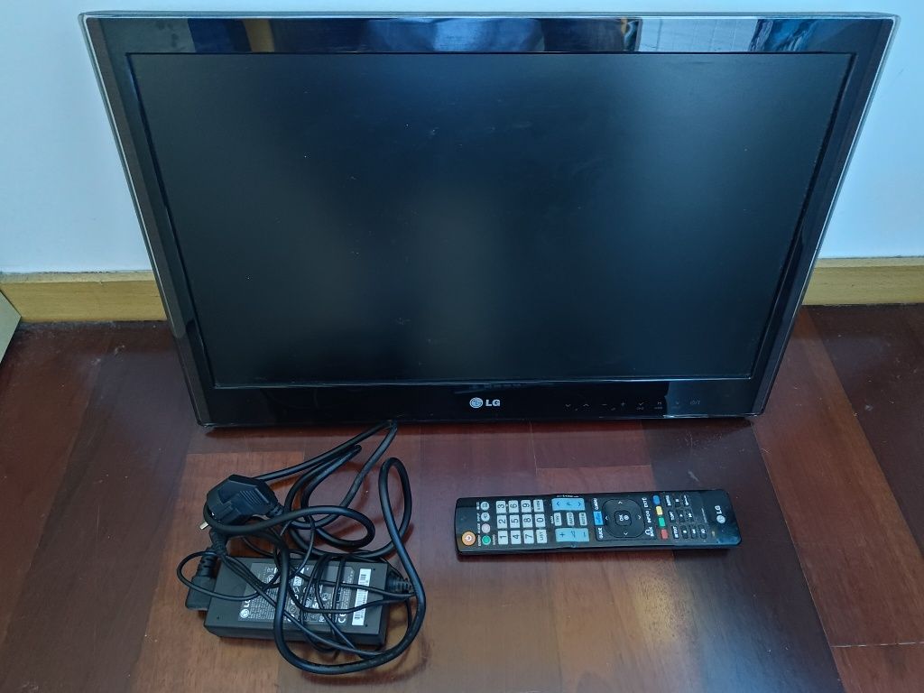 TV LG (22LV5500)