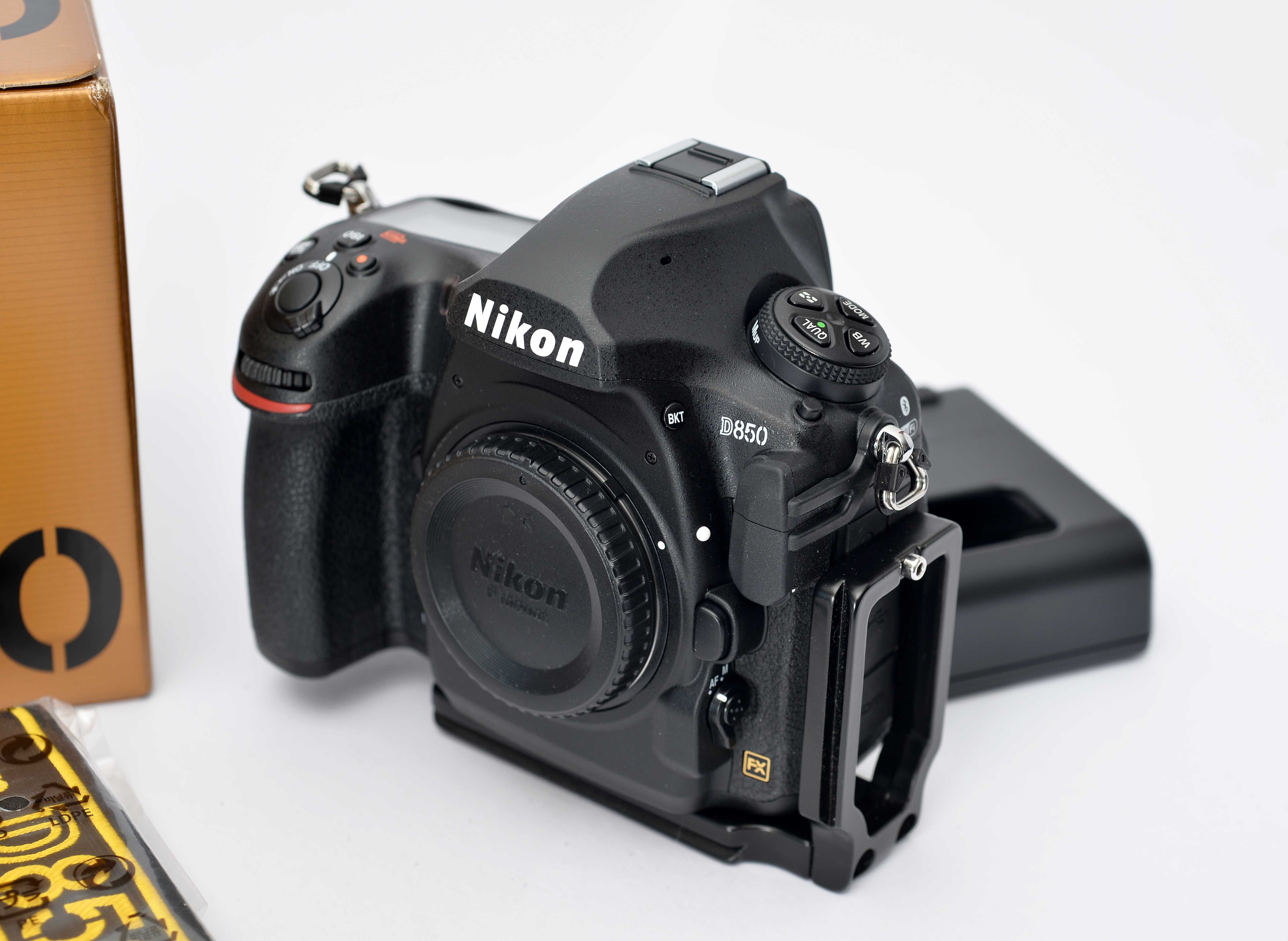 Nikon D850 (Seminova) 1900 disparos