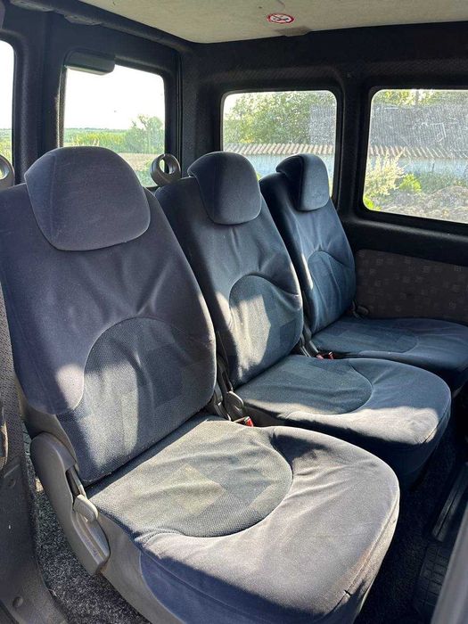 Peugeot Partner 2011 рік 1.6 HDI пасажирський з боковою дверкою