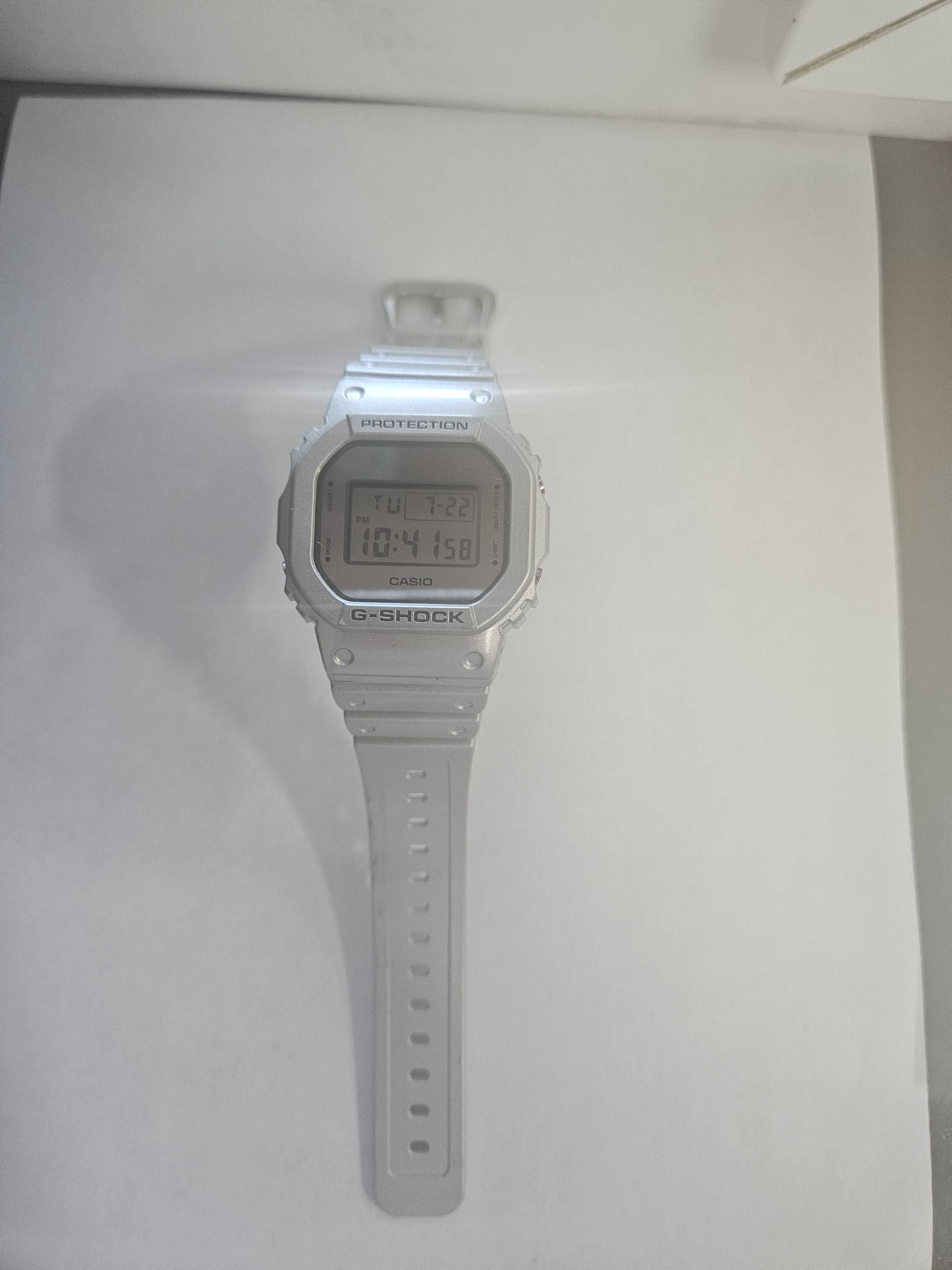 Zegarek męski Casio G-SHOCK ORIGINAL DW-5600FF jak nowy!!!