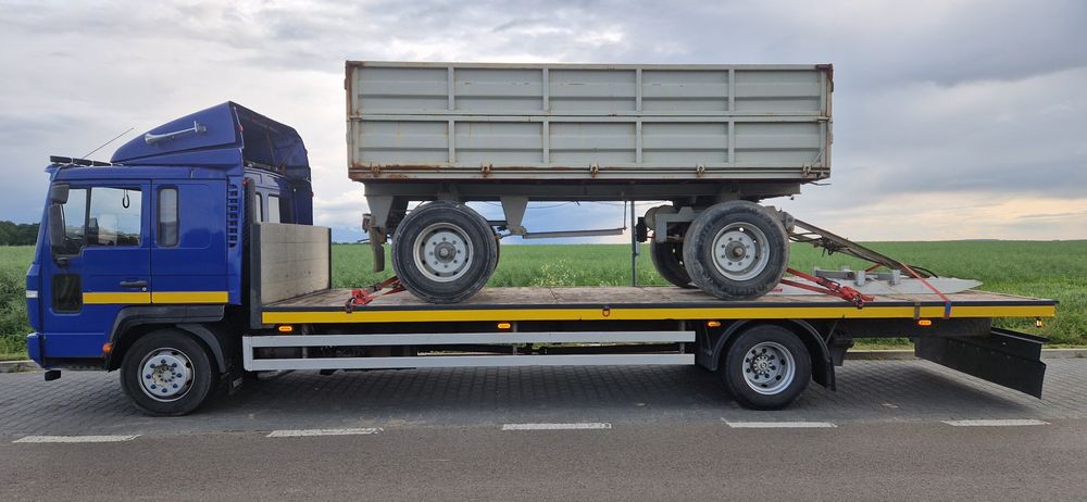 Transport Laweta przewóz maszyn, pojazdów