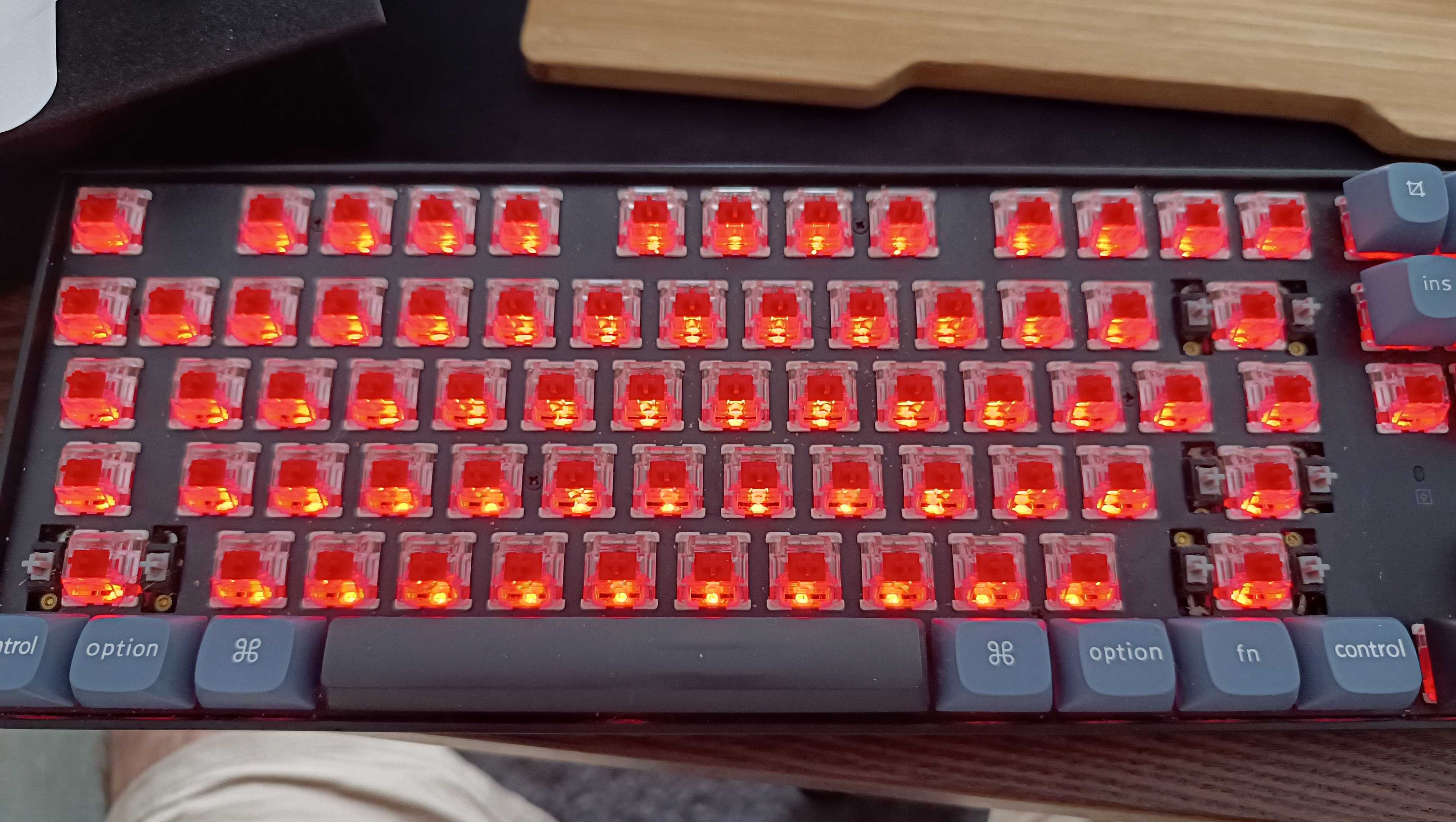 Keychron K8 Pro VIA Wireless Mechanical Keyboard (Red switches)