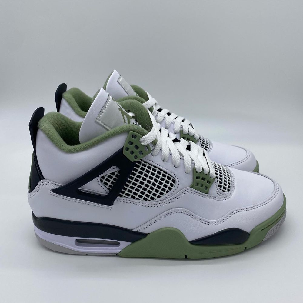 Air Jordan 4 - Seafoam (W)