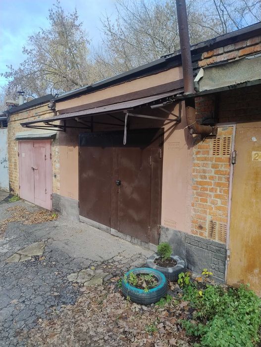 Продам гараж Кировский кооператив Герасима Кондратьева