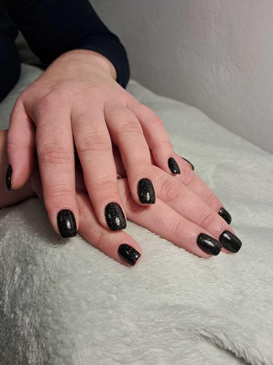 Manicure hybrydowy