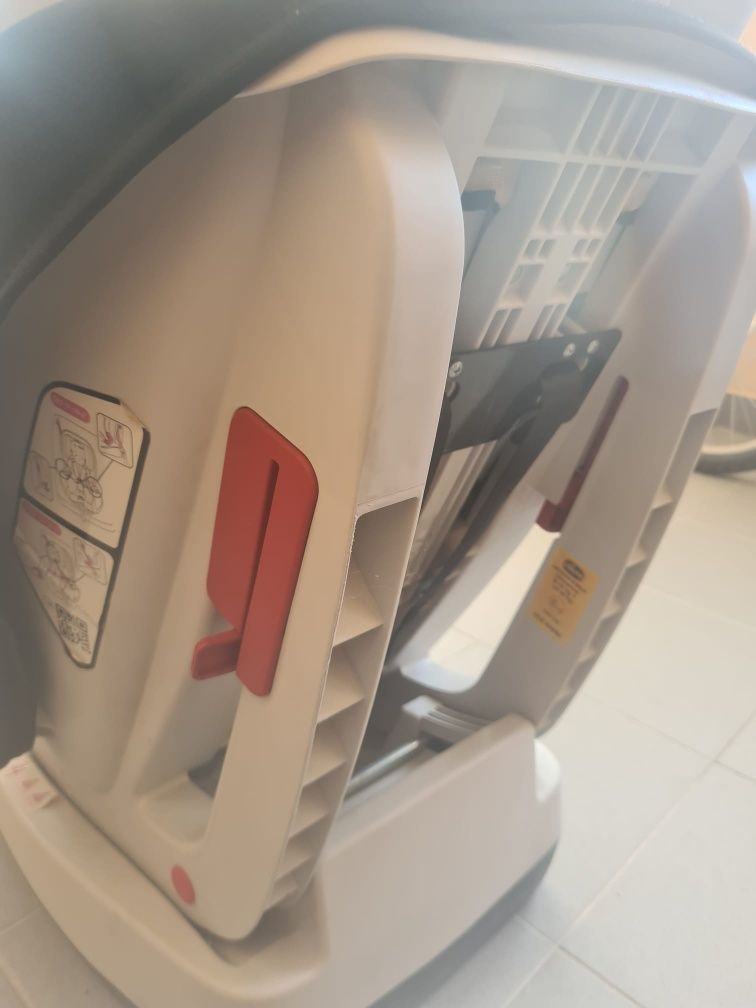 Vendo duas cadeiras auto da Chicco