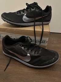 Kolce Nike ZOOM RIVAL D 10