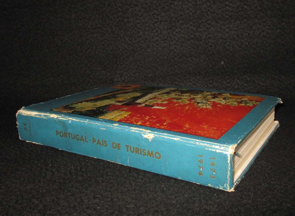 Livro Portugal País de Turismo Anuário do Turismo Português 1973