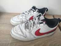 Buty Nike Court Borough Low 2  - białe
249,99 zł

Wybierz ro