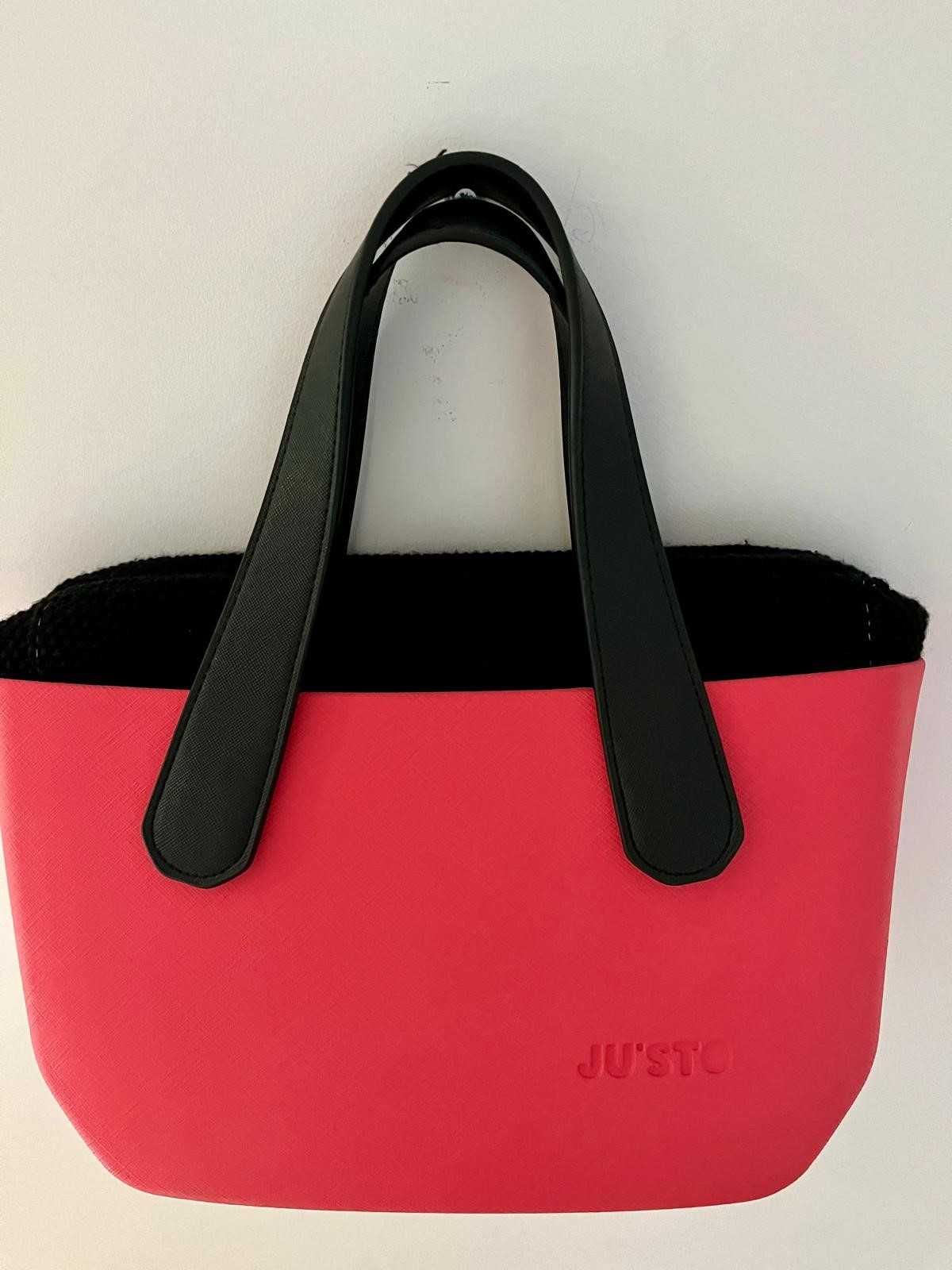 Mala de mão da marca Ju´sto em rosa fuchsia com 2 bolsas para interior