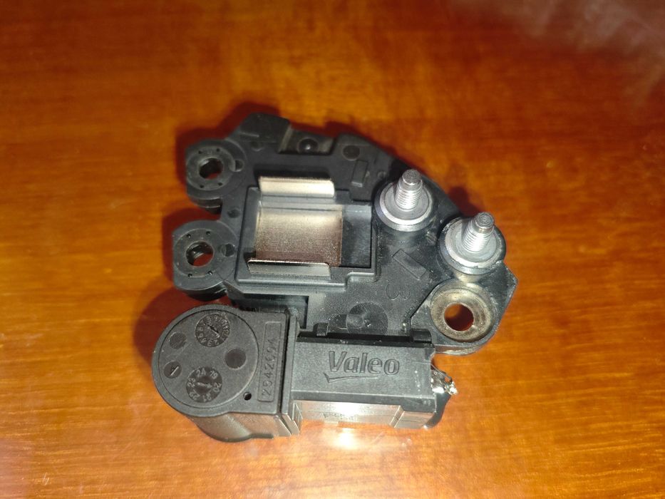 Regulator alternatora - AUTO-STARTER ARE3052(VALEO)