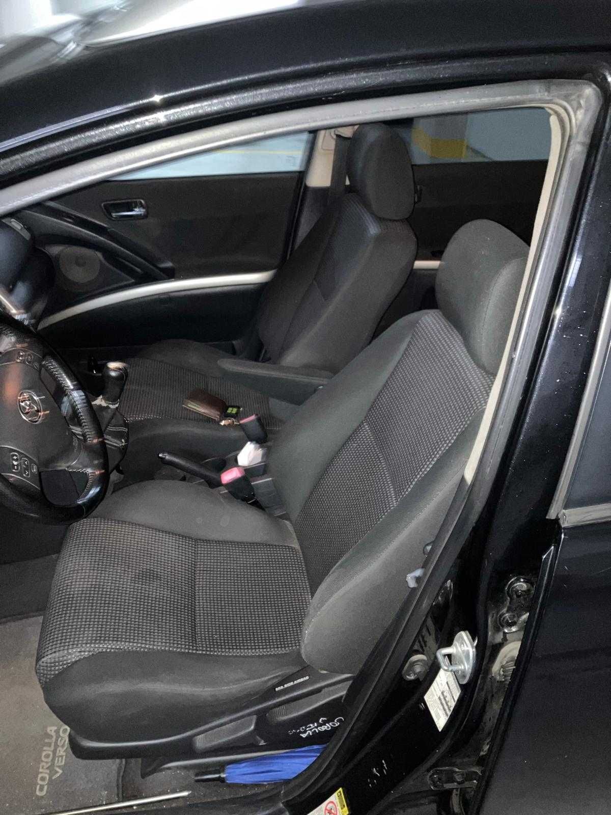 Toyota Corolla Verso 2.2 D-Cat 177CV de Agosto 2008