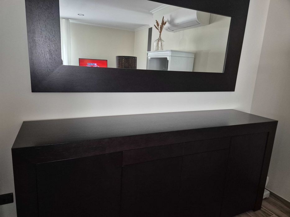 Aparador e espelho wengue