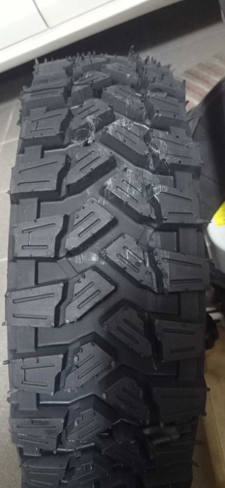 Pneus 4x4 145/80R13