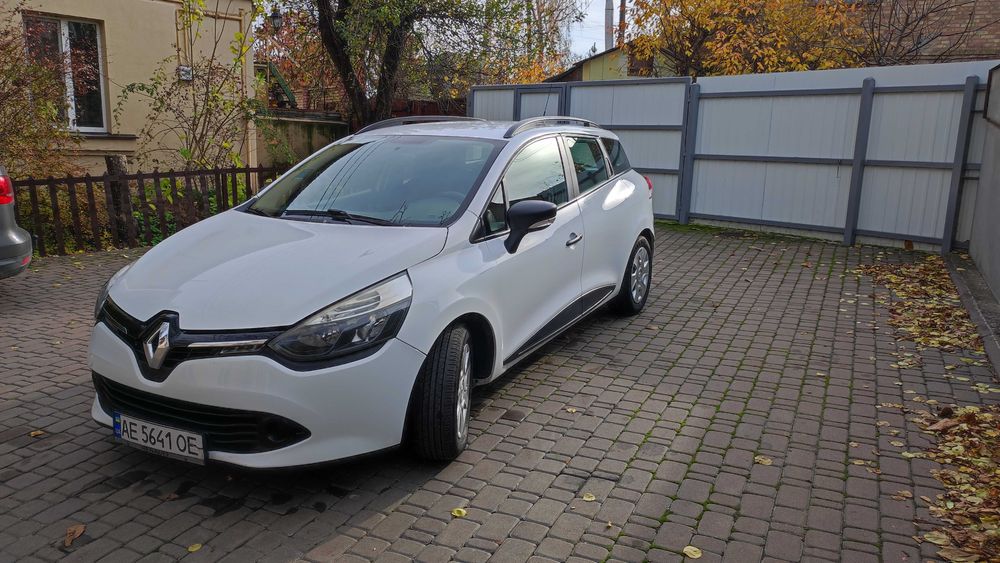 Автомобіль Рено Clio 2015 р. (1,5 дизель)