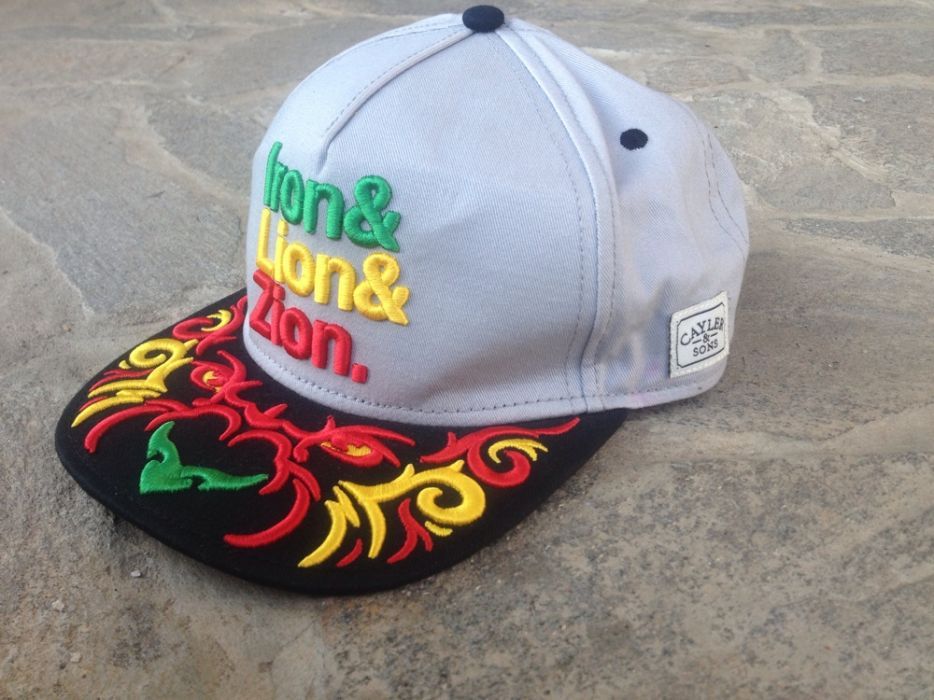 Czapka Iron & Lion & Zion - Cayler &Sons Unikat
