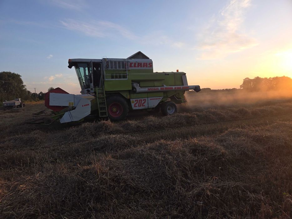 Import Claas mega 202.204.208 4.5 m heder .brutto .kredyt w akcji