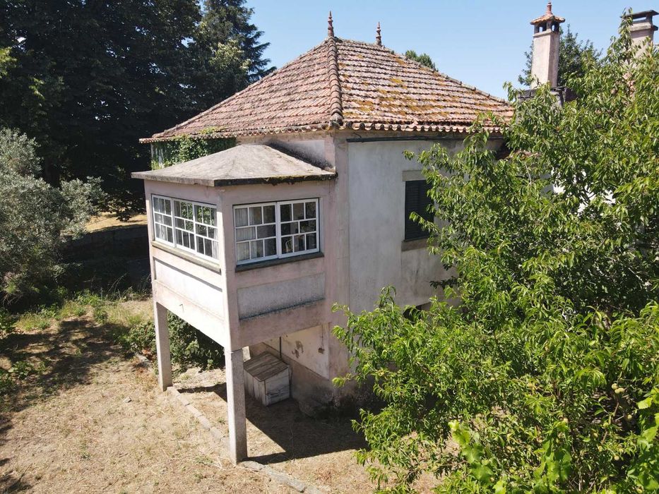 Quinta com Moradia em Mangualde