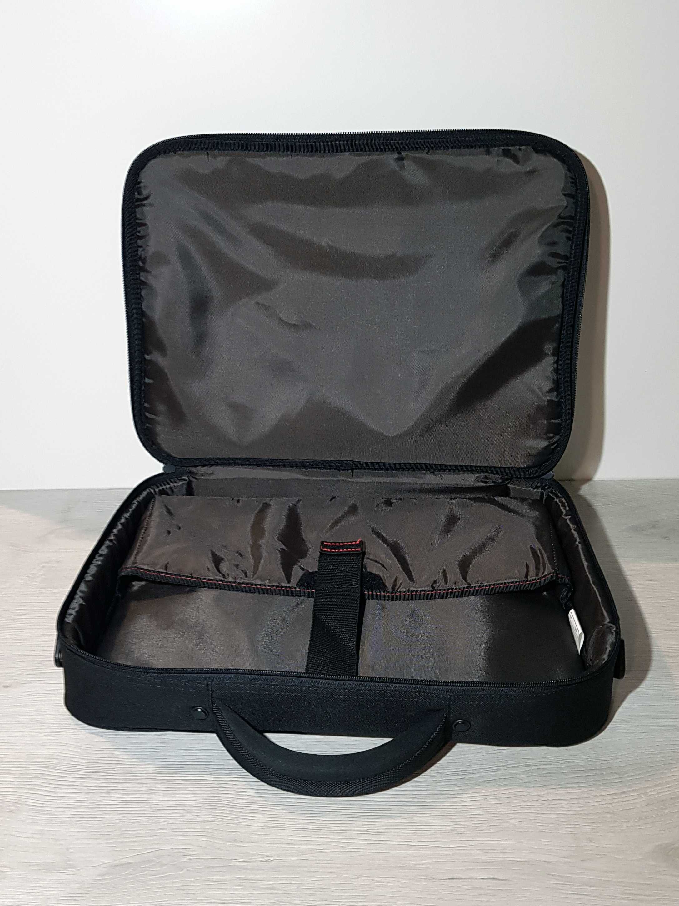 torba na laptopa TARGUS CN415-50 , 15,6"