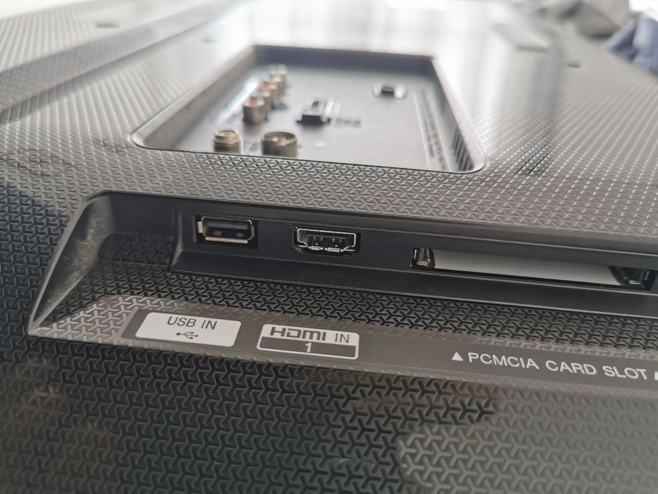 Televisão LG led 32" com Oferta suporte para parede