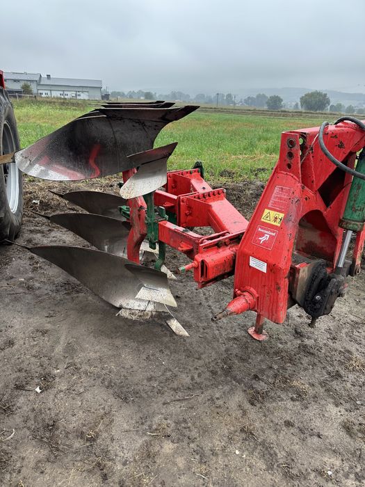 Sprzedam pług obrotowy kverneland 3 skibowy