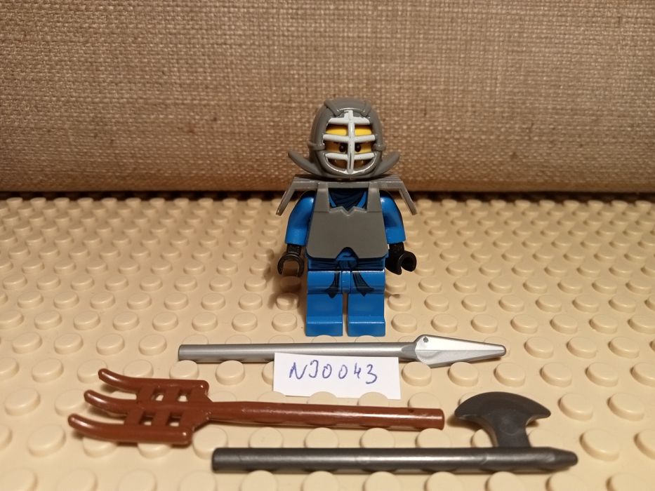 NJO043 Jay Kendo Lego Ninjago stan BDB + różne bronie