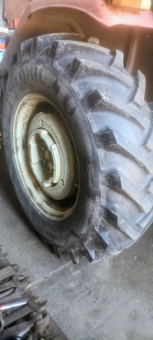 Części 12,4/28 koła 600/16 Zetor 5211 Ursus C 360 Koła  14,9/28 Stomil