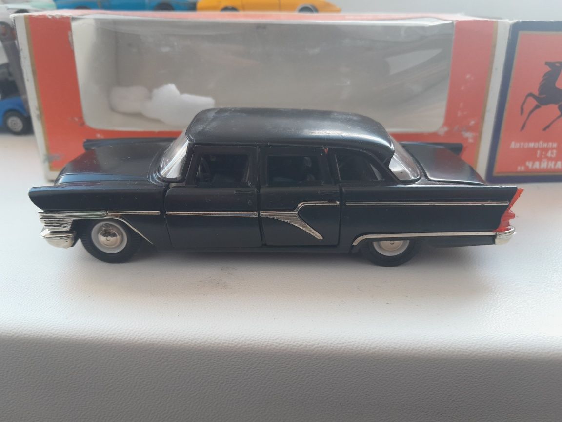 Gaz 13 Czajka CCCP USSR Novoexport 1:43