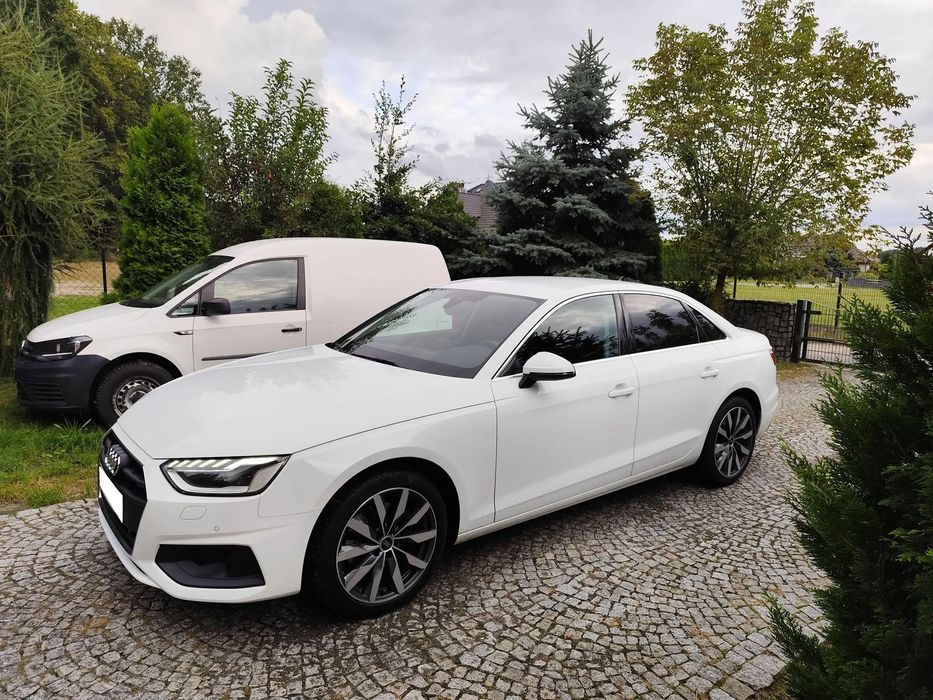 Audi A4 Limousine 2022/23 TDI S-tronic MatrixLed Ambiente Keyless Climatronic Alu18 Fv23