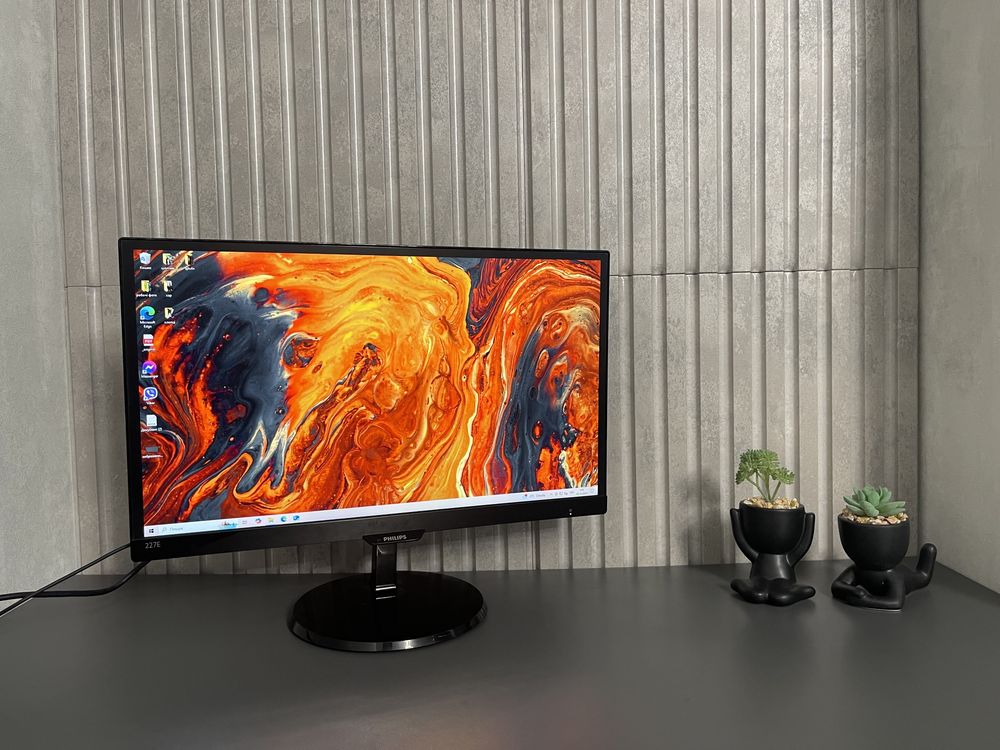 Стильний монітор Philips 22 дюйми full hd
