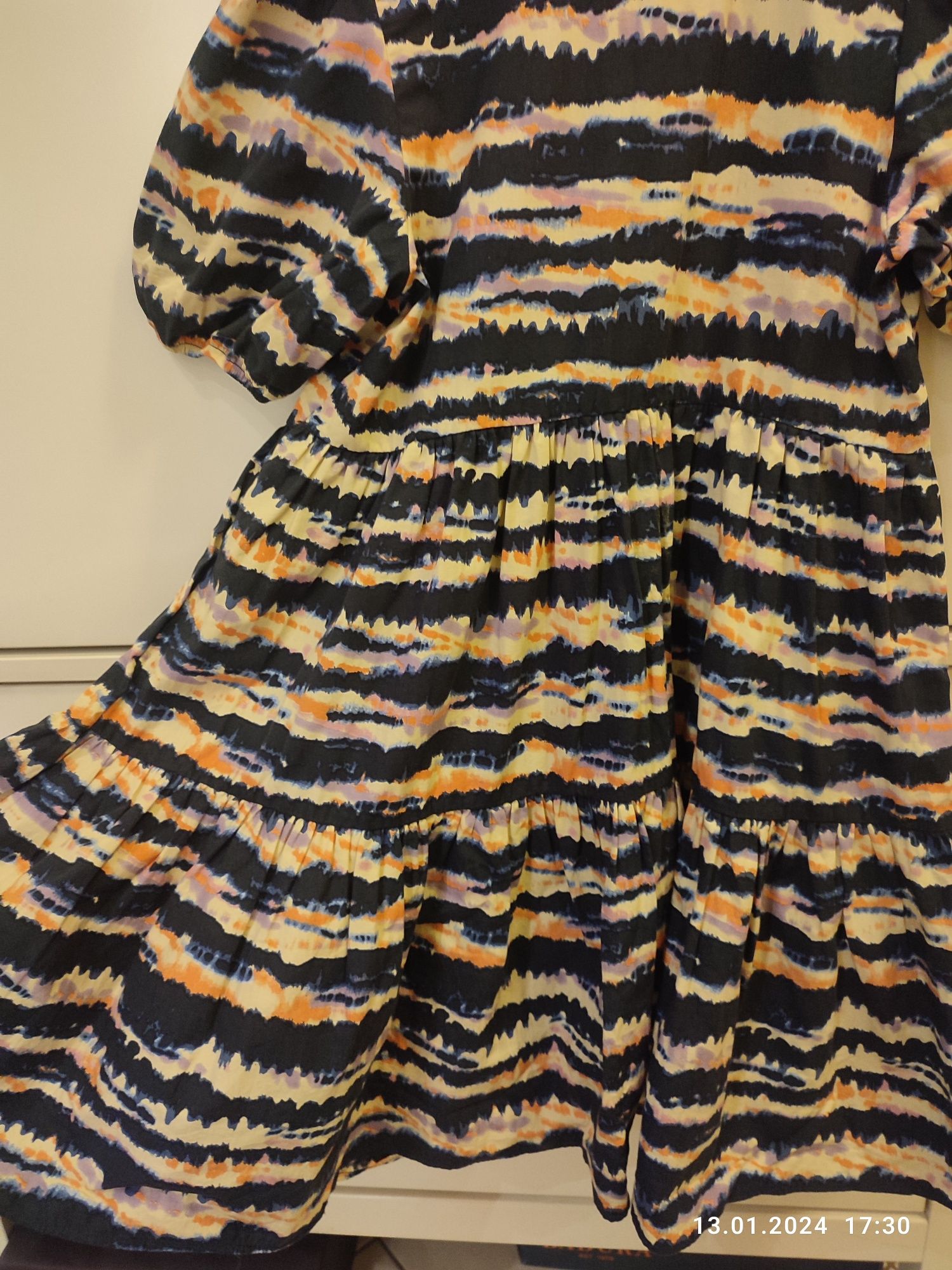 Sukienka dziewczęca Reserved 128 cm