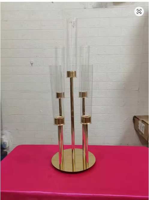 Złoty świecznik z 5 głowicami