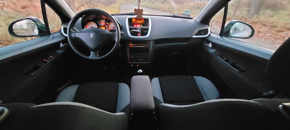 Peugeot 207 - 1.6 HDI / 2007r