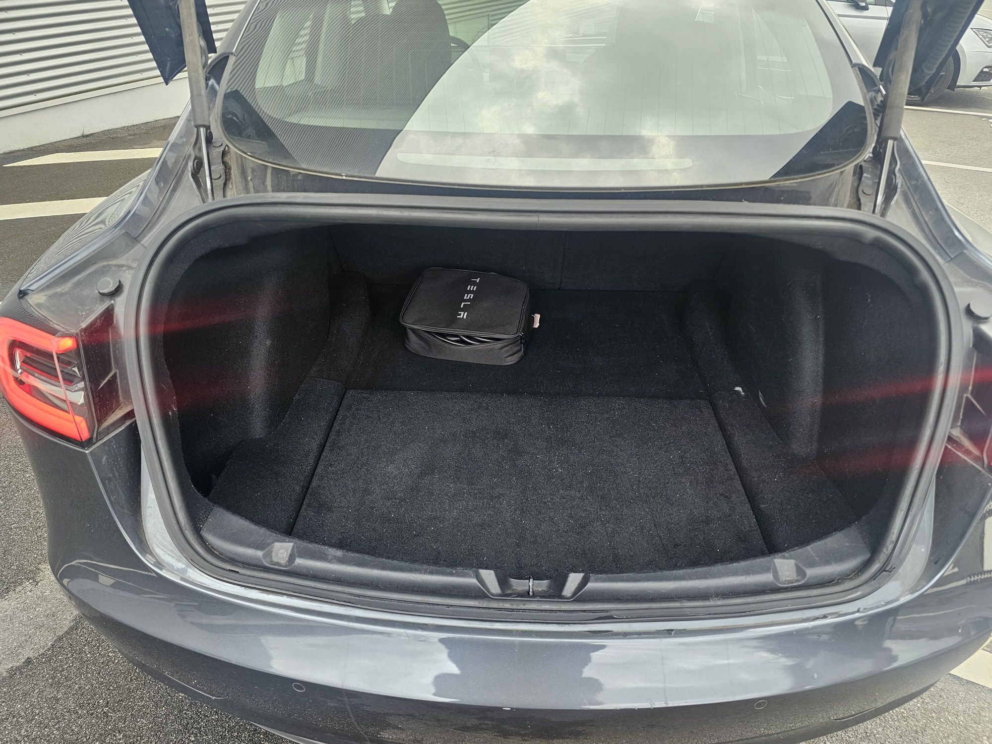 Tesla model 3 standard Range Plus