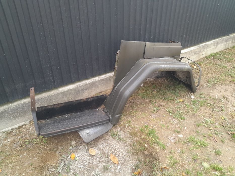 Крила лв +пр Зіл 131