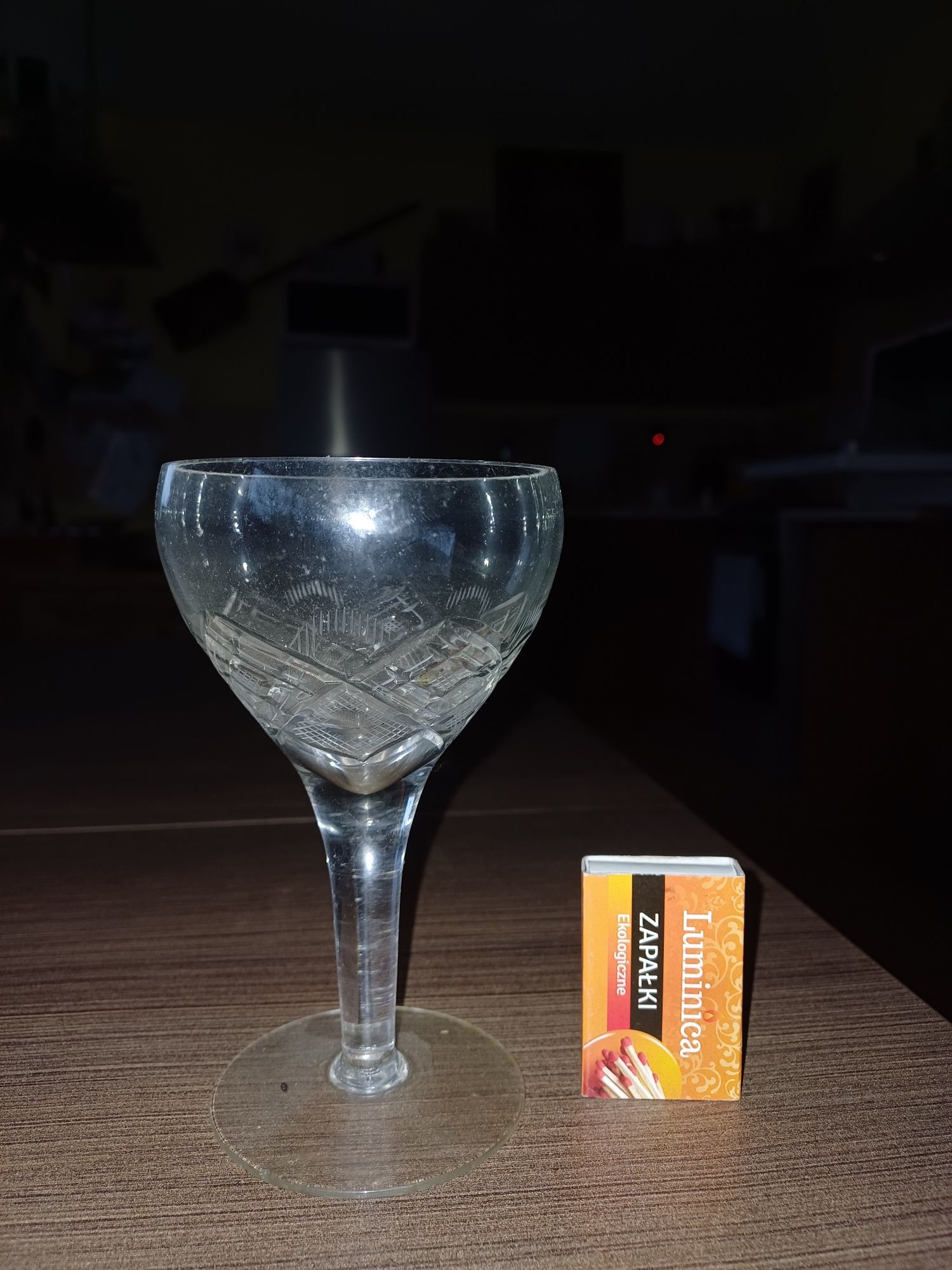Kryształy z PRL kieliszki