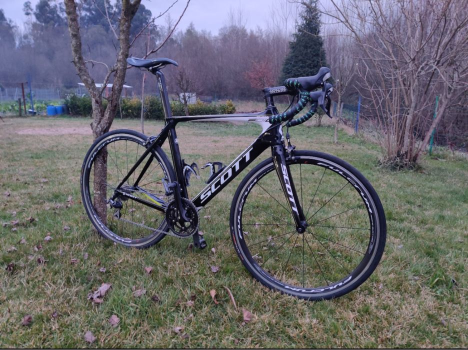Bicicleta Scott Foil 40