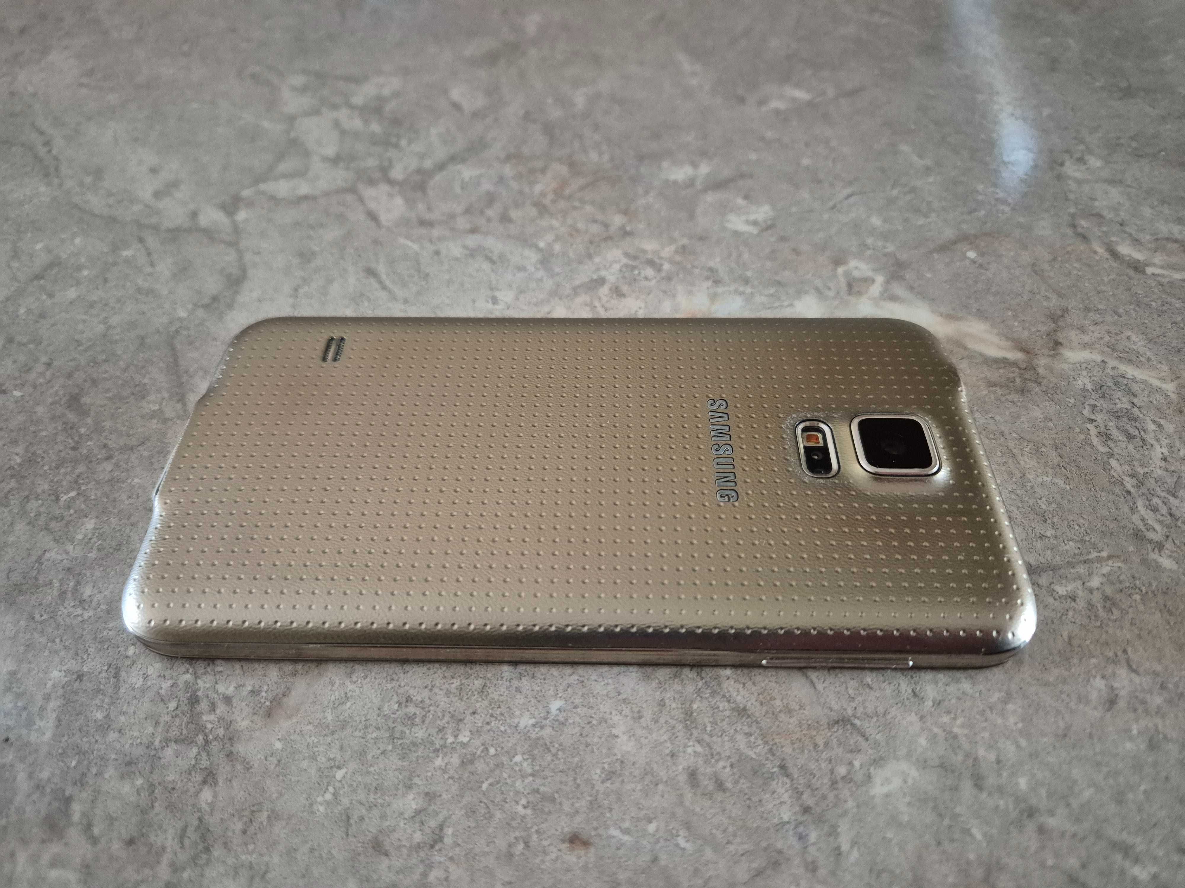 Samsung Galaxy s5 telefon złoty gold