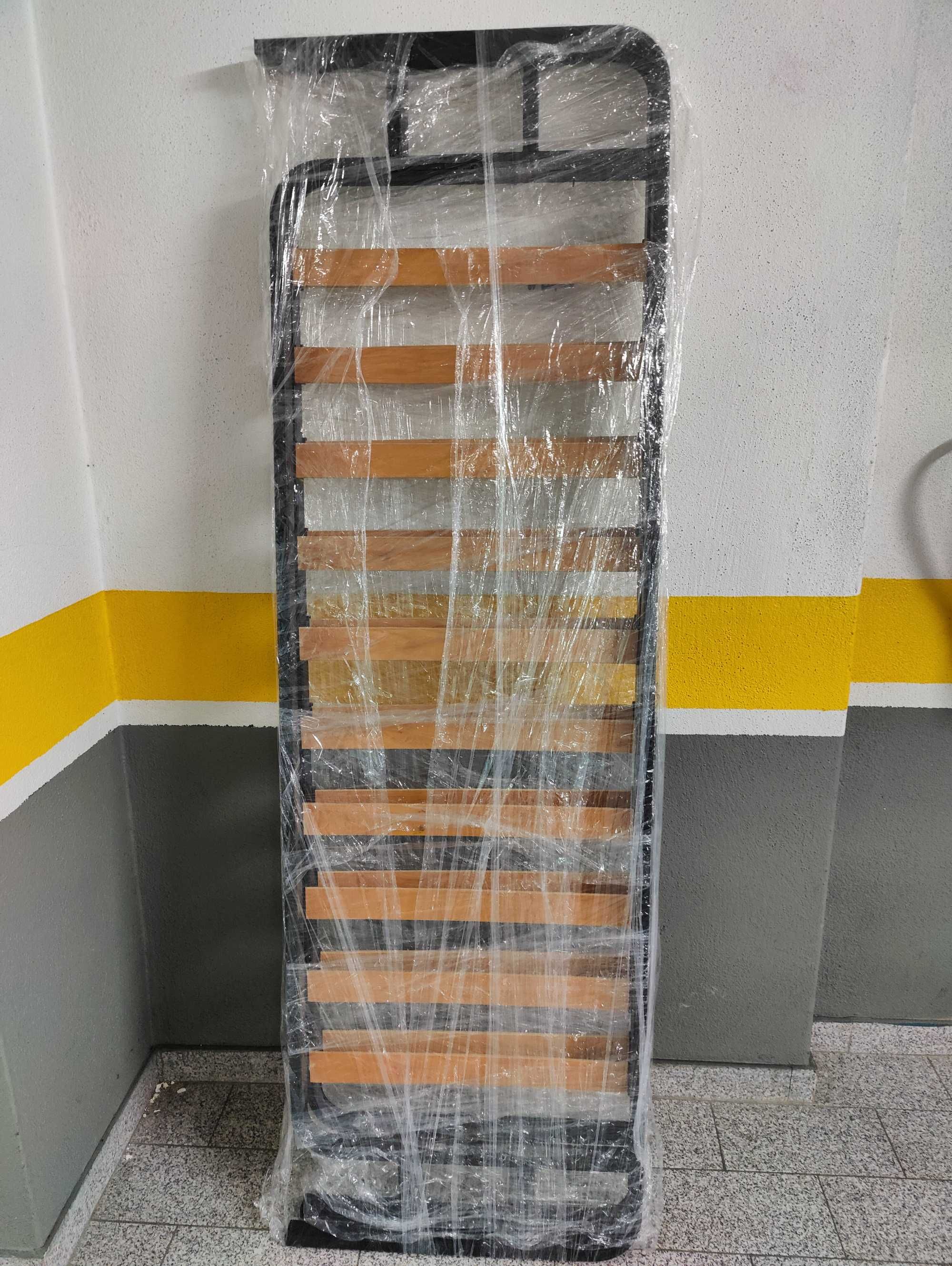 Sofá-cama IKEA 3 lugares, c/colchão de espuma
