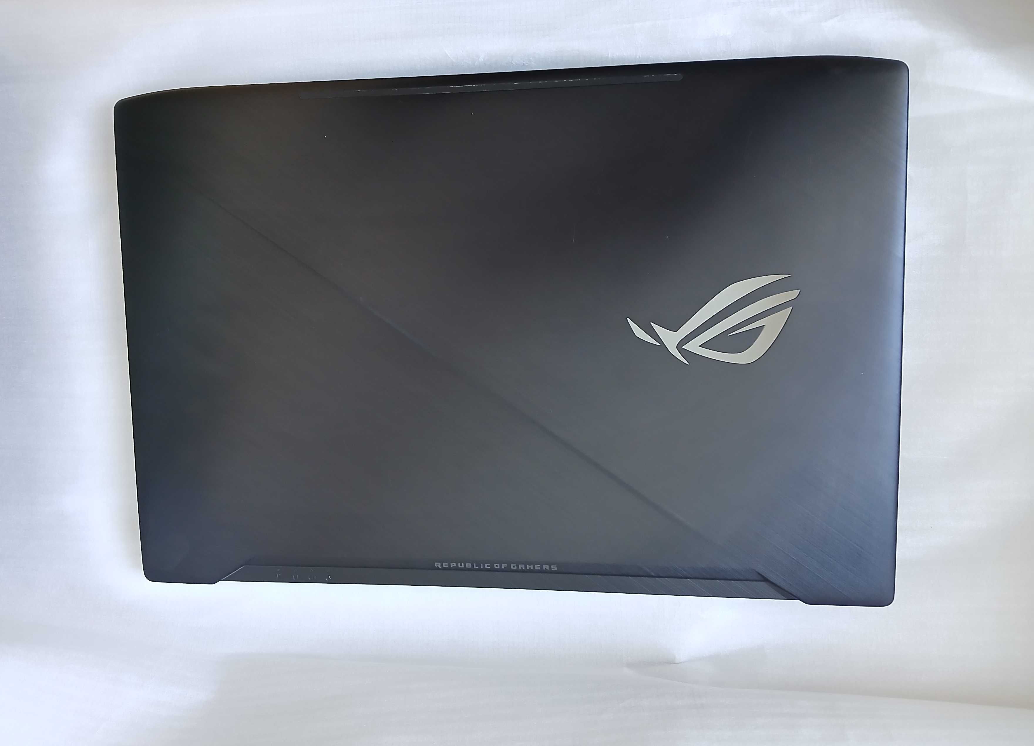 Ігровий ASUS ROG GL703 17.3"Core i7+NVIDIA GTX//16GB ОЗУ//SSD+HDD